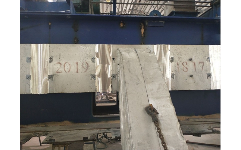 大型铝件堆焊焊接铣平加工
